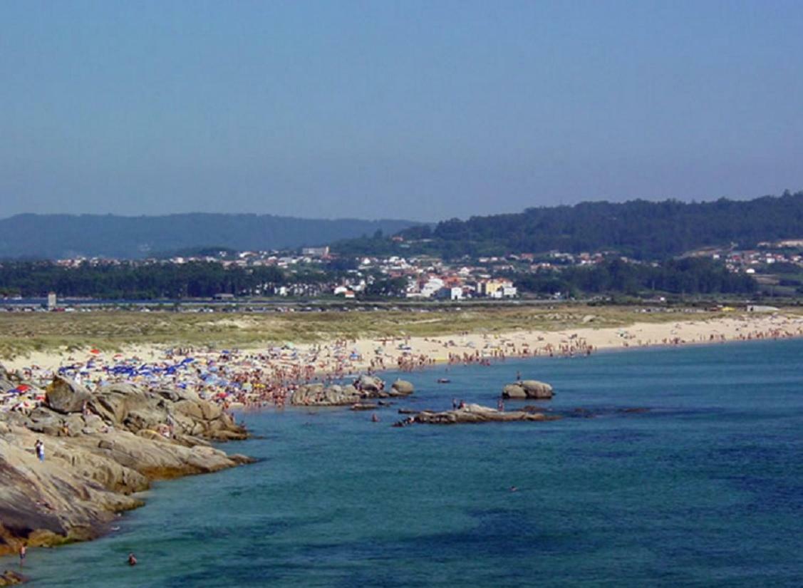 Apartamento A Canteira O Grove Buitenkant foto